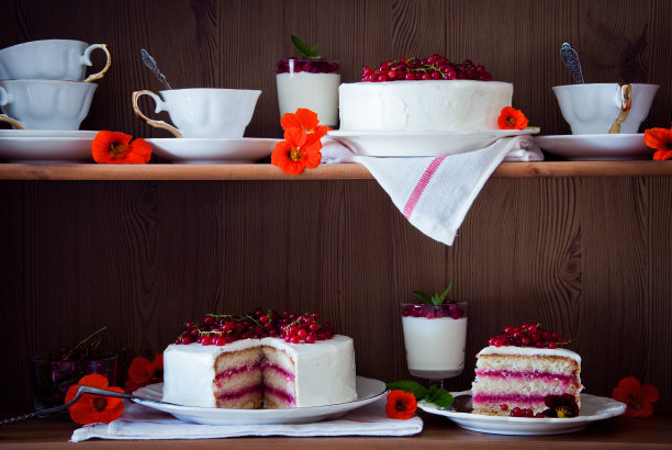 蛋糕的架子上图片下载