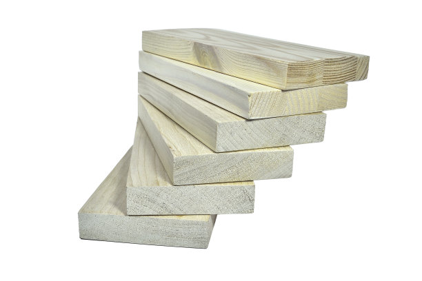 一堆木板-一种环保的建筑材料图片下载
