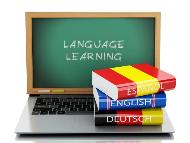 3d笔记本电脑与黑板和字典。图片下载