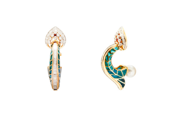 一双耳环图片下载