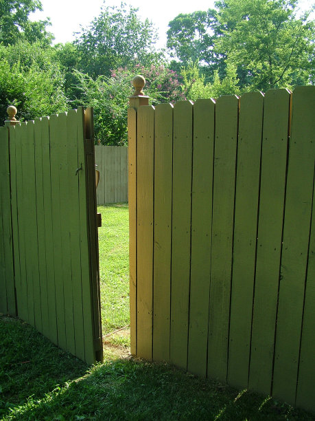 打开门。图片下载