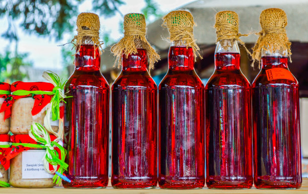 古董瓶图片下载