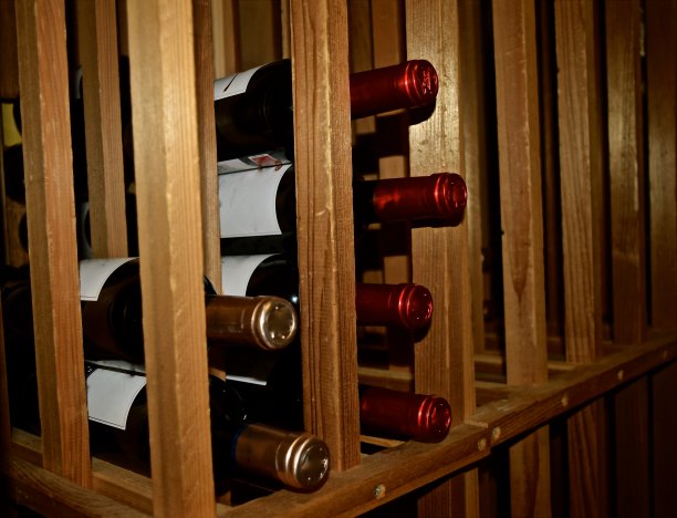 酒窖图片下载