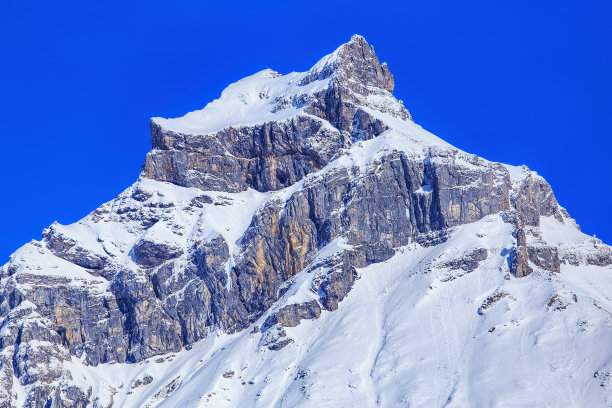 哈嫩山顶图片下载