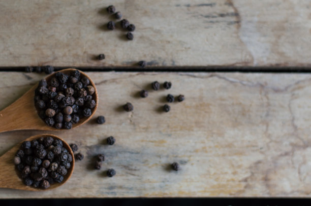 黑色的花椒图片下载