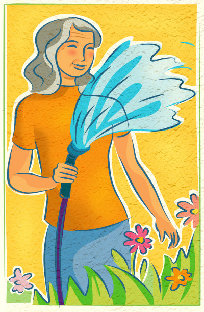 一位年长的妇女用软管给花园浇水图片下载