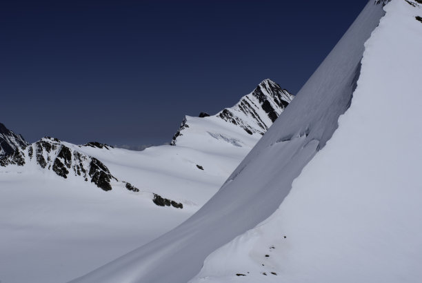 从M?nchsjoch小屋图片下载