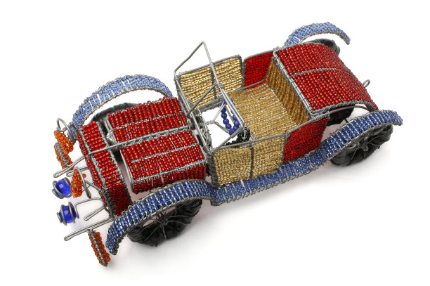 铁丝串珠的玩具车图片下载