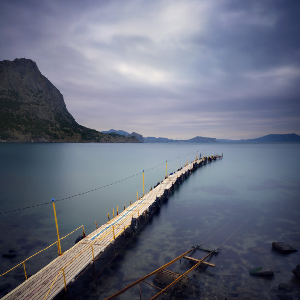 渔夫和码头图片下载