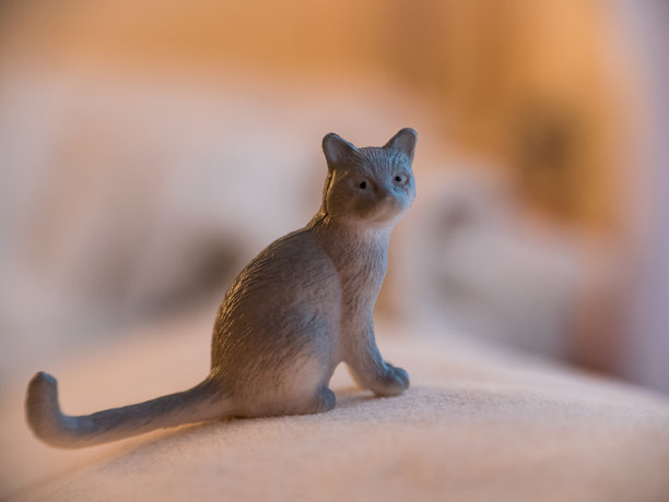 猫小雕像图片下载