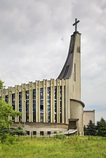 在科斯特金和奥德拉的圣母玛利亚教堂图片下载