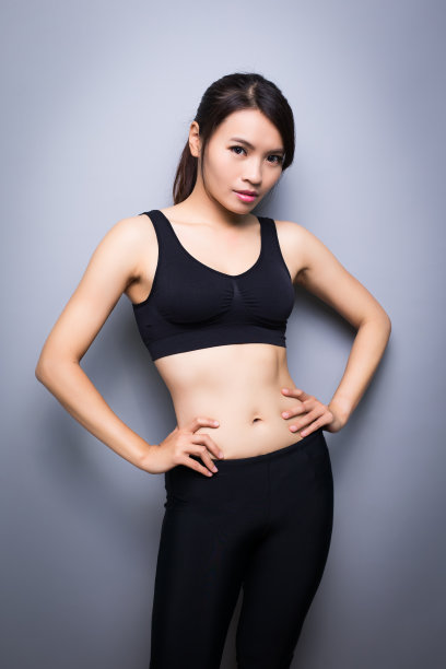 美运动的女人图片下载