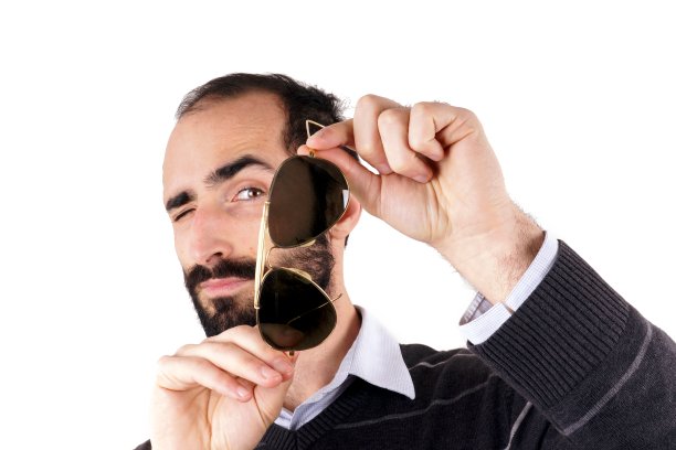 男人的太阳镜图片下载