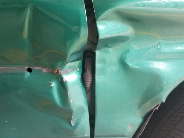 影响绿色汽车图片下载