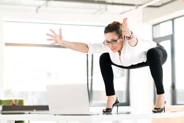 职业女性图片素材ID：159088030