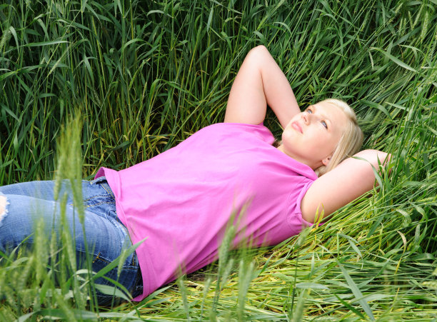 白日做梦图片下载