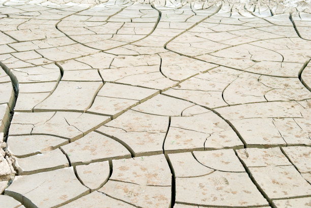 干燥开裂的地球图片下载