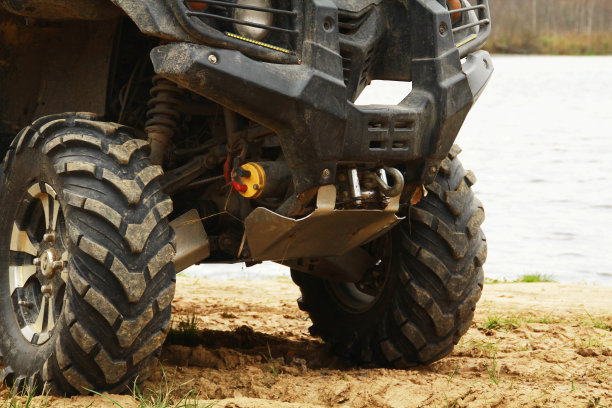 ATV。汽车运动图片下载