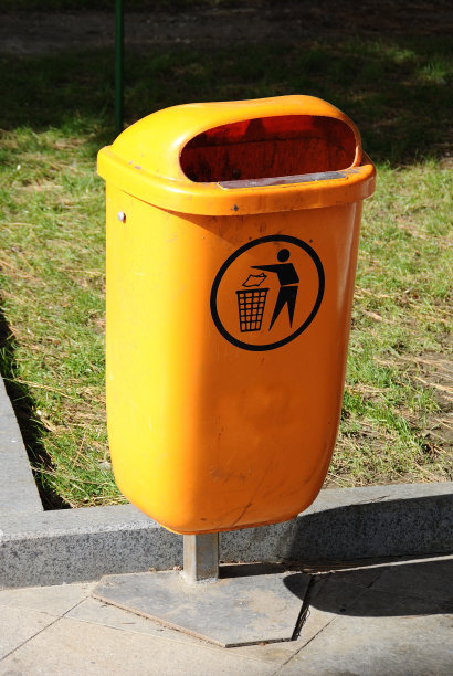 垃圾桶。图片下载