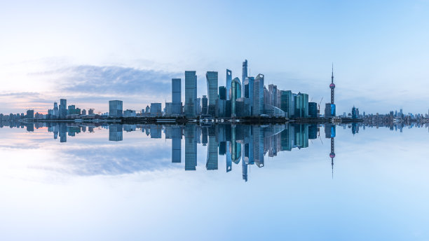 黄浦江沿岸的上海地标图片下载