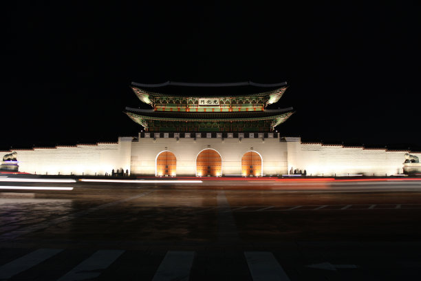 韩国首尔的光华门图片下载