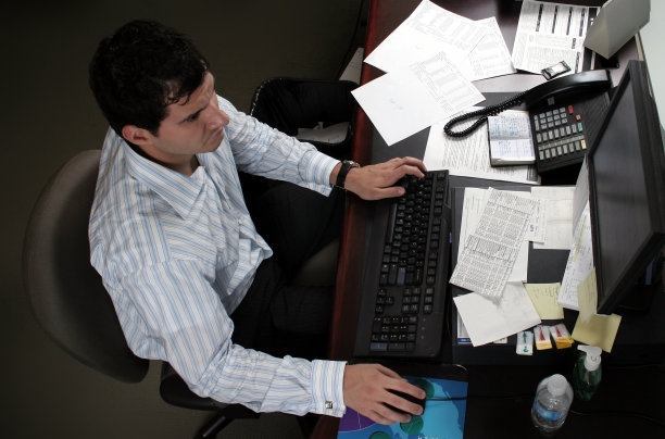 办公室职员图片下载