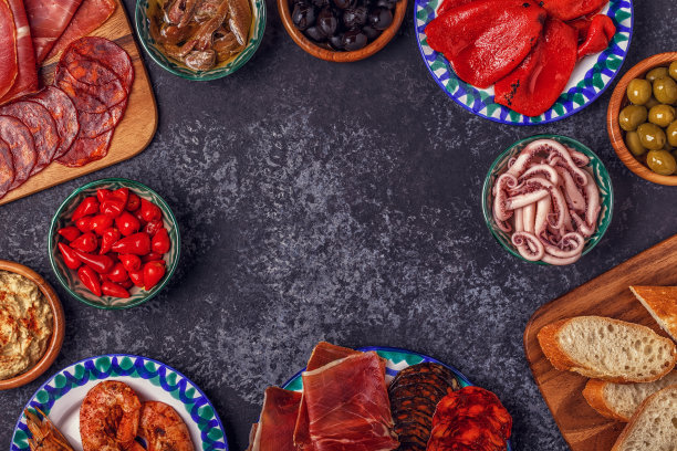 典型的西班牙小吃概念。素材图片