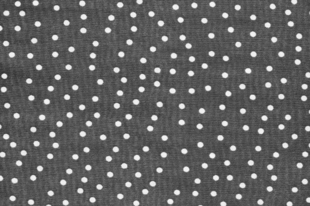 灰色背景上的白豌豆图片下载