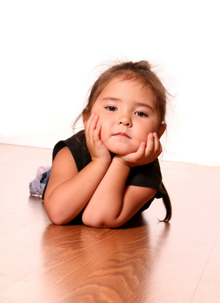 漂亮的孩子图片下载