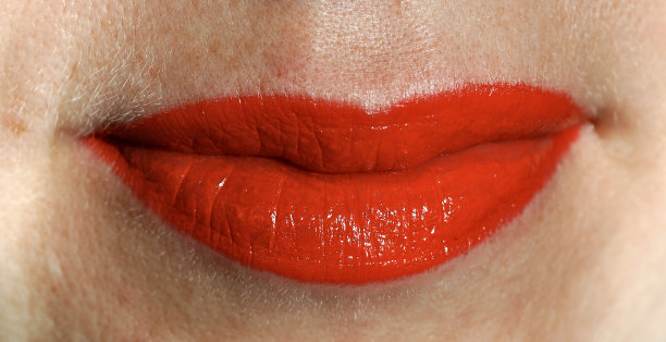 嘴唇图片下载