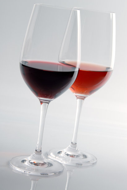 酒的颜色图片下载