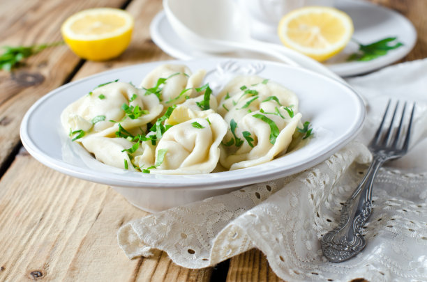 包着肉图片下载