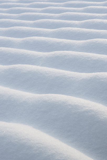 冬天下雪的季节，法国图片下载