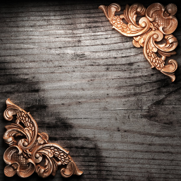 木材上的金色装饰图片下载