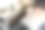 厨房里的年轻美女图片下载