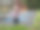 小女孩在操场上玩图片下载
