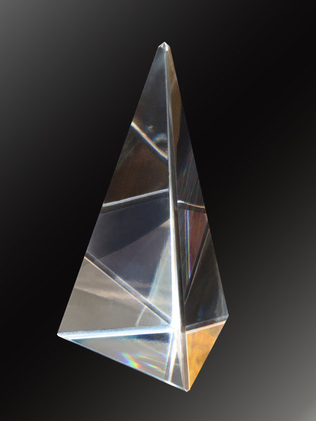 强光时折射图片下载