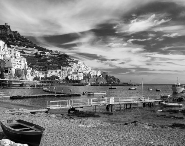 意大利海滨小镇阿马尔菲图片下载