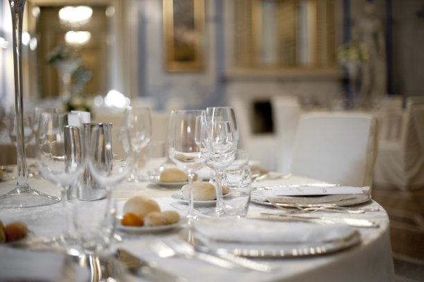 婚宴的准备图片下载