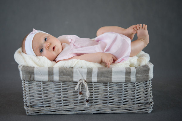 小女婴图片下载