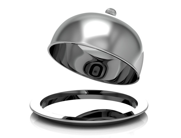 在白色背景上开了钟形餐厅。3 d渲染。图片下载