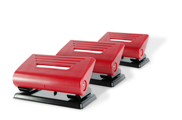 打孔纸孤立图片下载