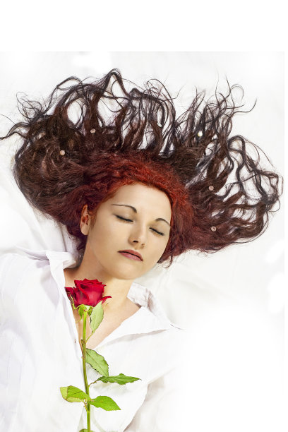 玫瑰的女孩图片下载