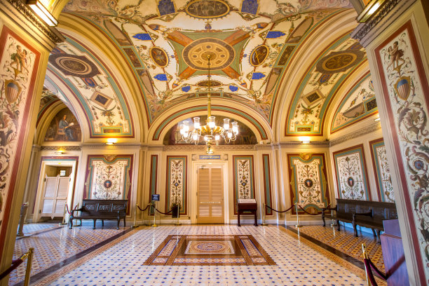 美国参议院布鲁米迪走廊委员会会议室图片下载