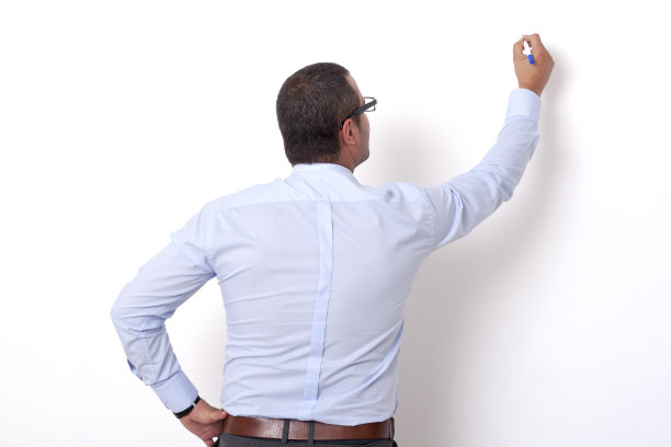 在桌子上画画图片下载