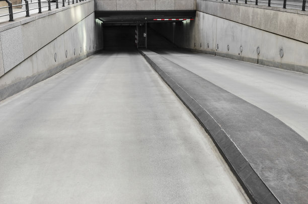 地下停车场图片下载