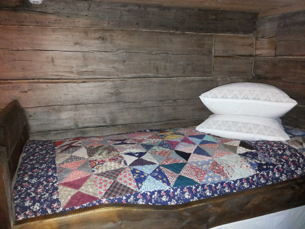 古董床图片下载