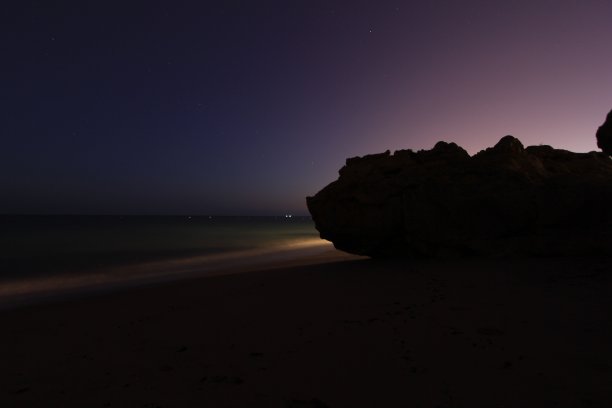 海边的石头图片下载