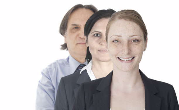 白色背景下的团队合作图片下载