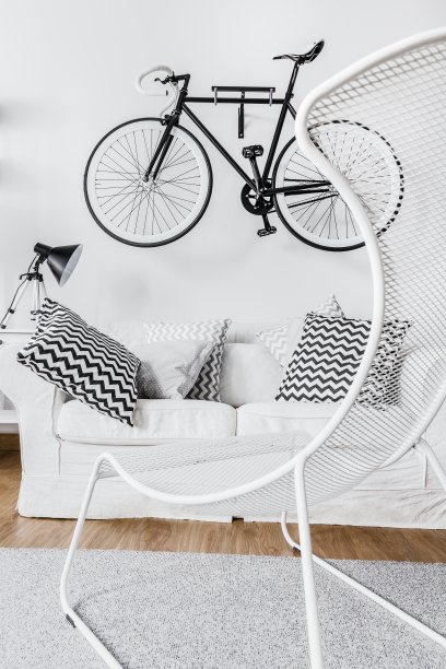 当代室内的自行车图片下载